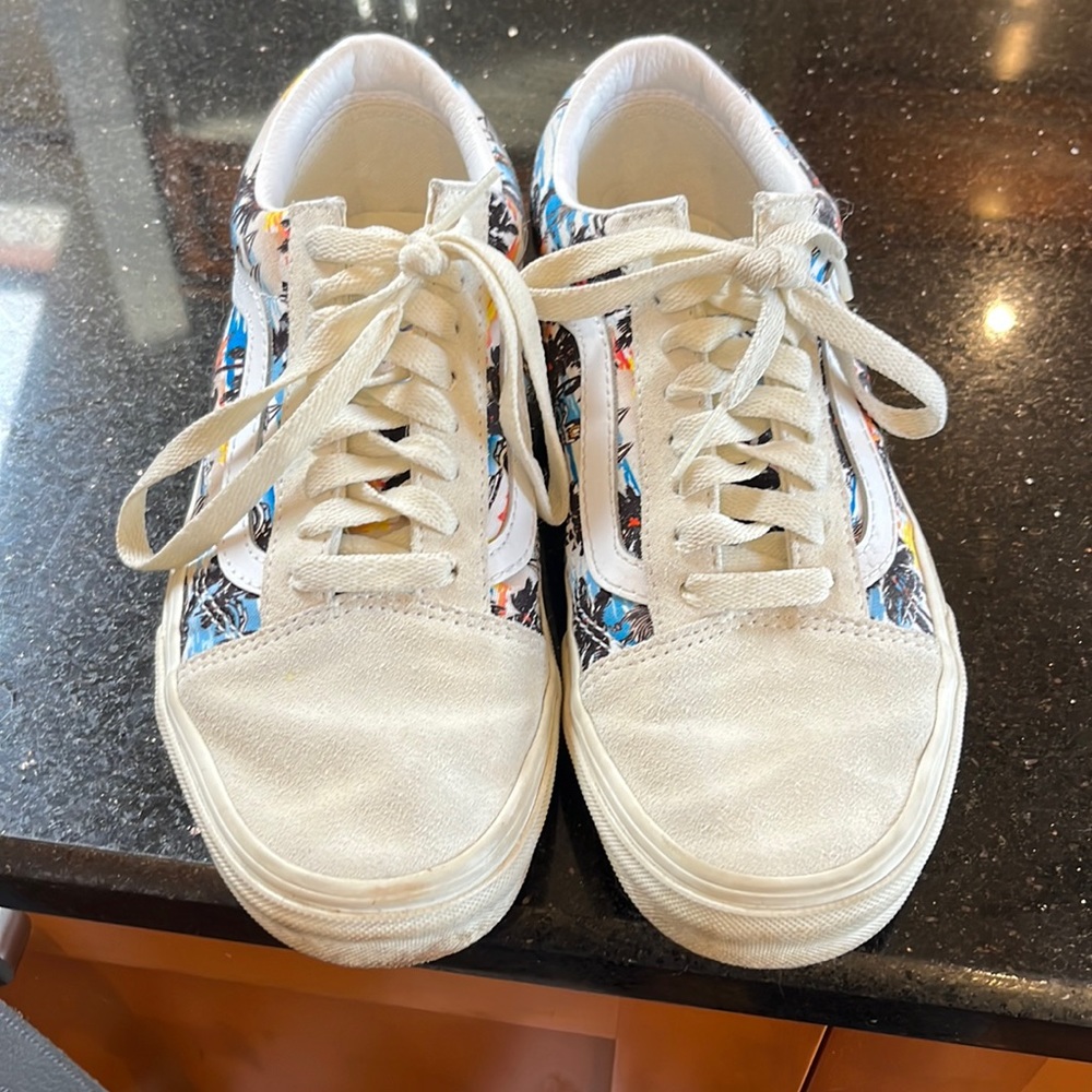 Women’s Vans Old Skool sneakers